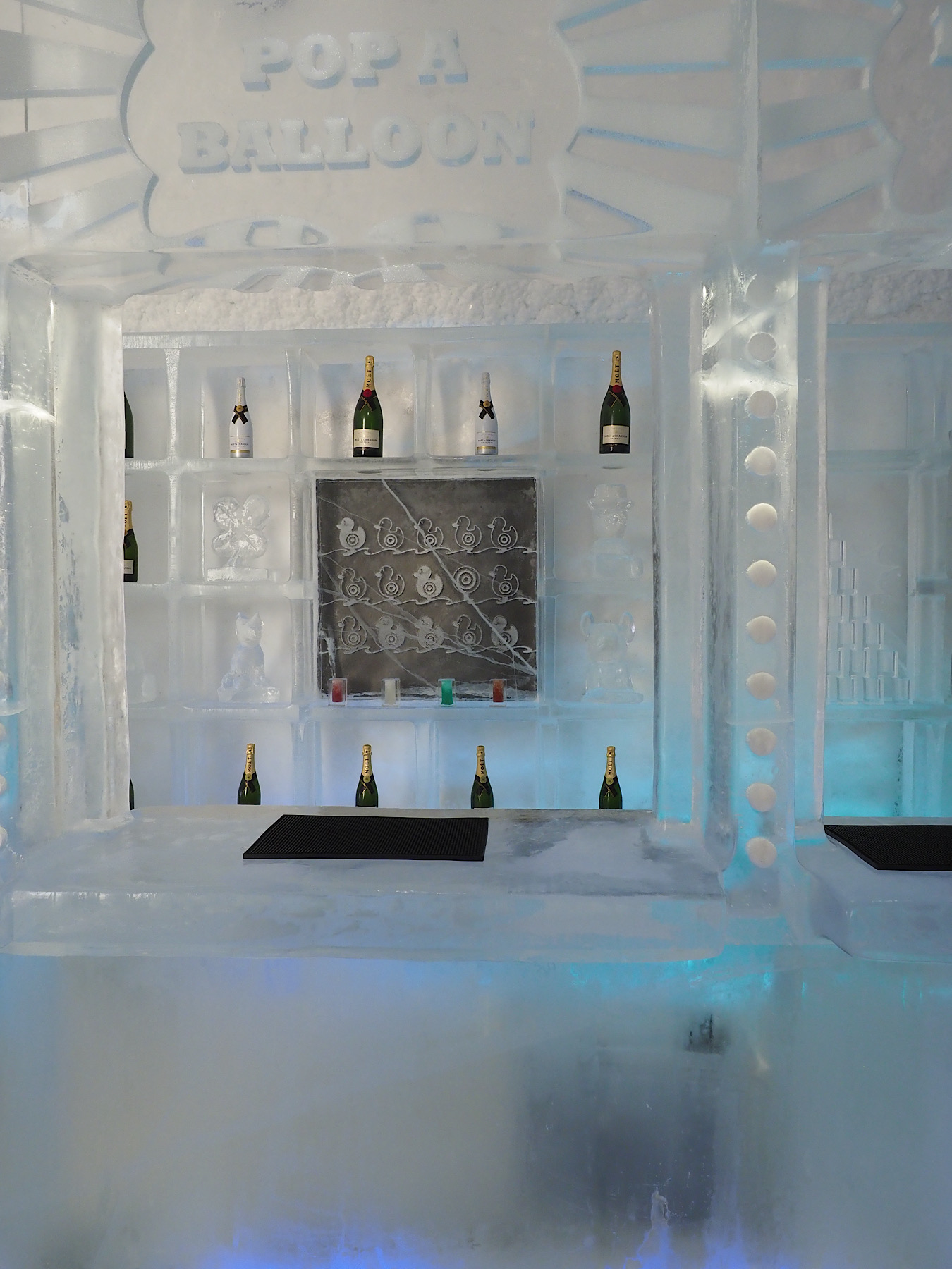 Bar im Ice Hotel