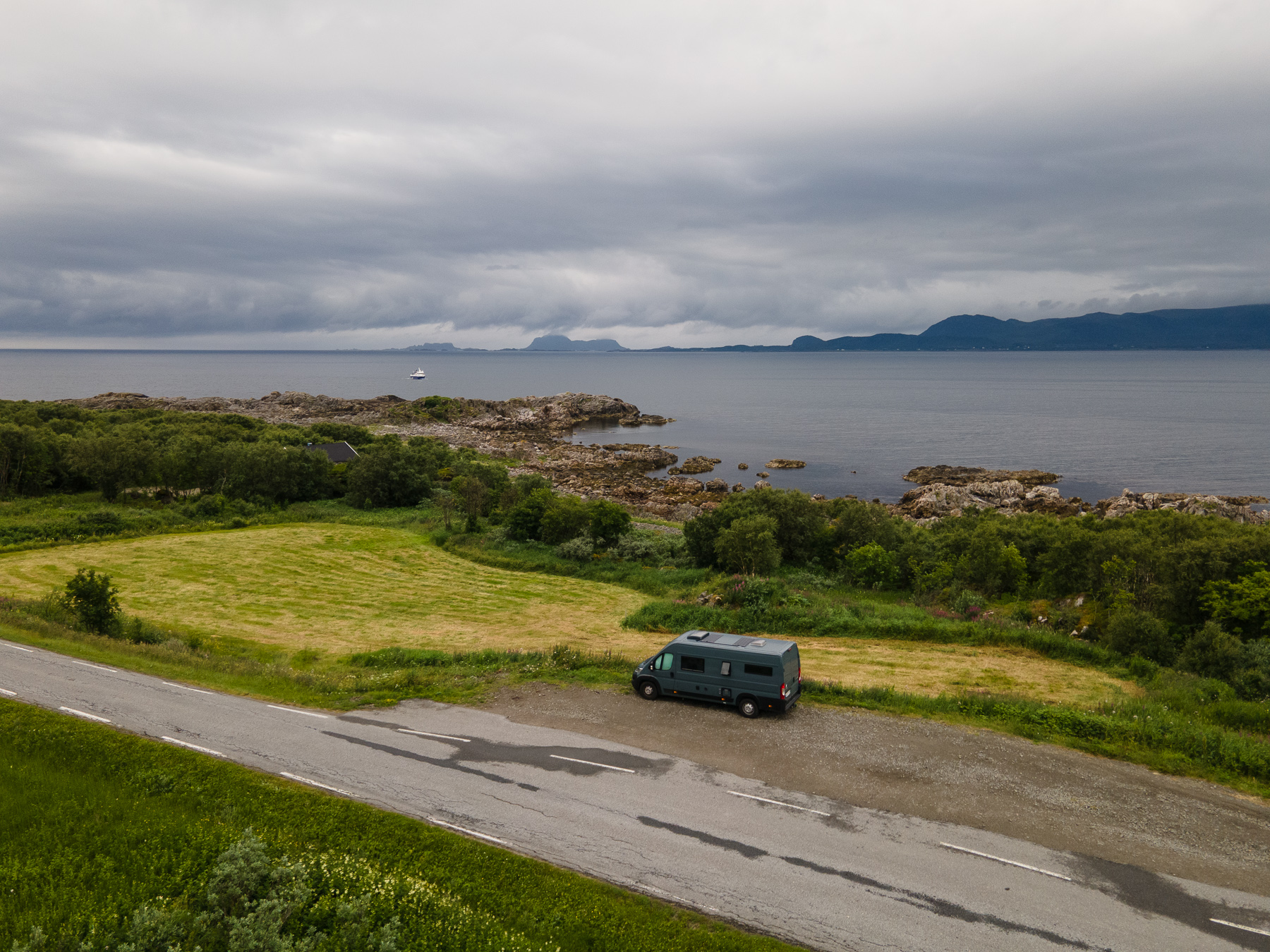 Hadseløya, Parkbucht Stokmarknes, Yttersida