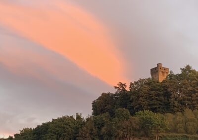 Fantastisches Abendrot in der Nähe von Alba