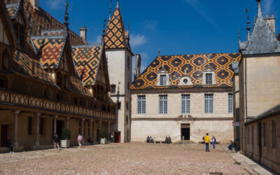 Über die Route des Grands Crus nach Beaune – Weinorte und Hôtel-Dieu
